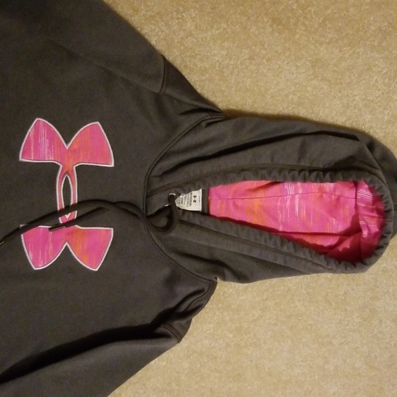 Underarmour Hoodie - Picture 2 of 2